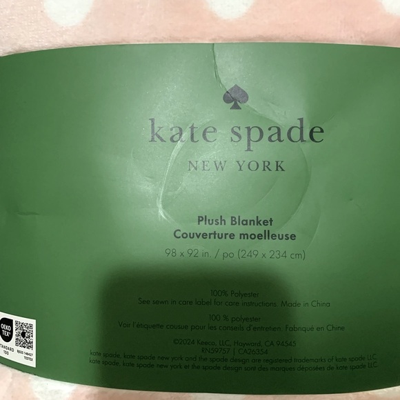 Kate Spade Polka dot Plush Blanket - Picture 3 of 4